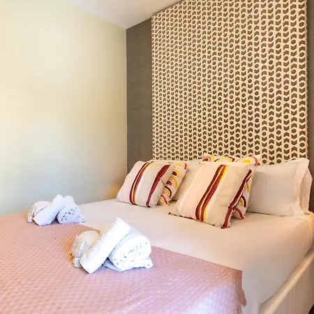 Exclusive Deluxe Apt Up To 6 People & Heated Tub Polignano a Mare Buitenkant foto