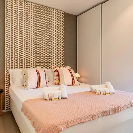Exclusive Deluxe Apt Up To 6 People & Heated Tub Polignano a Mare Buitenkant foto