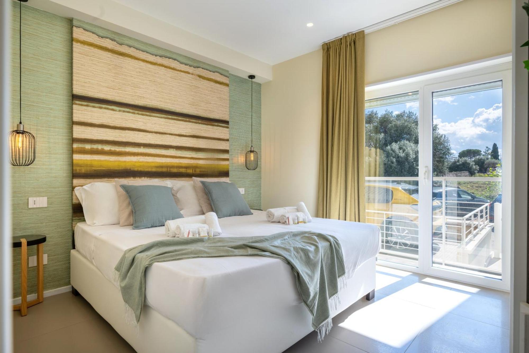 Exclusive Deluxe Up To 6 People & Heated Tub Polignano a Mare