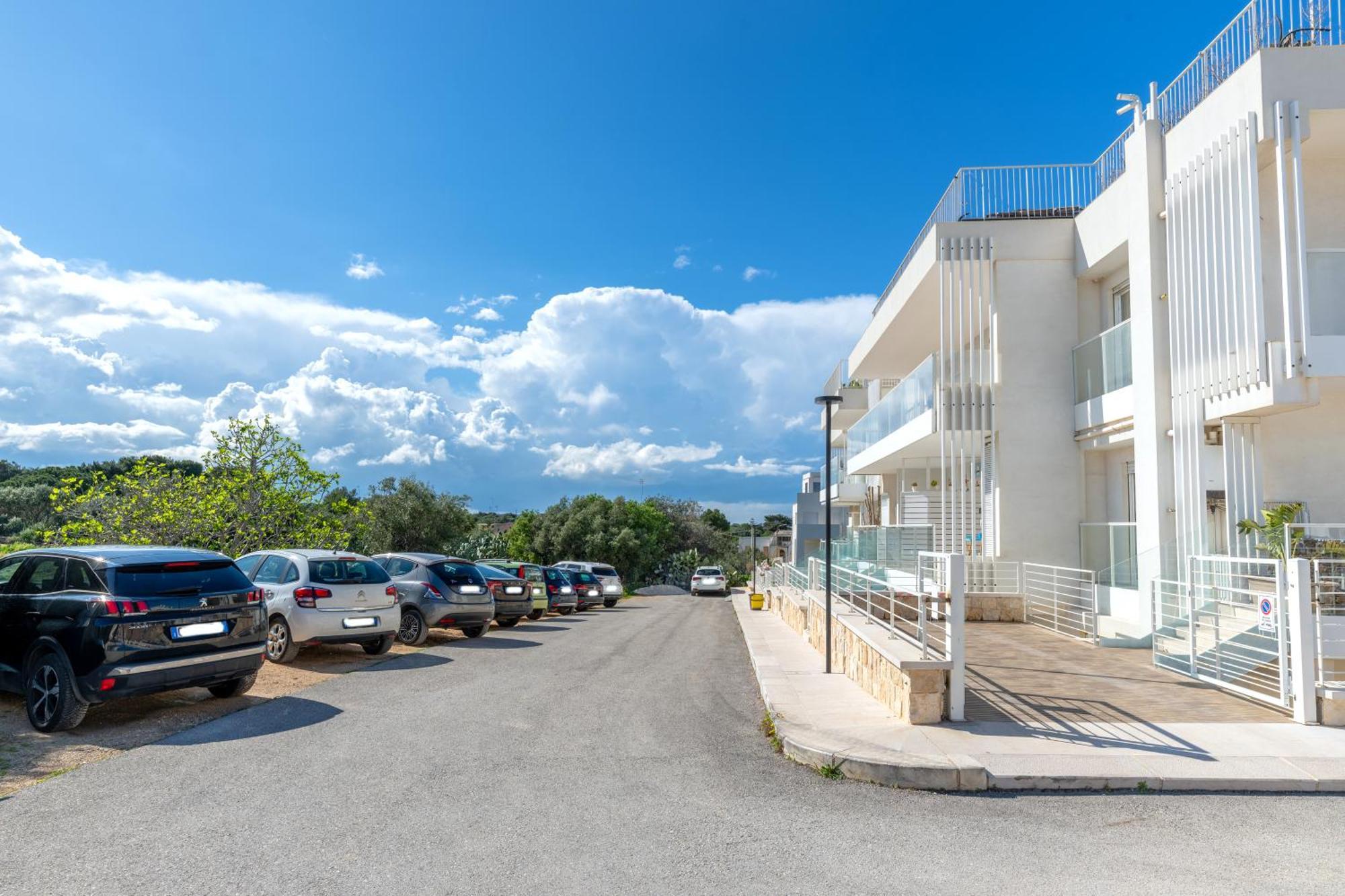 Exclusive Deluxe Up To 6 People & Heated Tub * Polignano a Mare