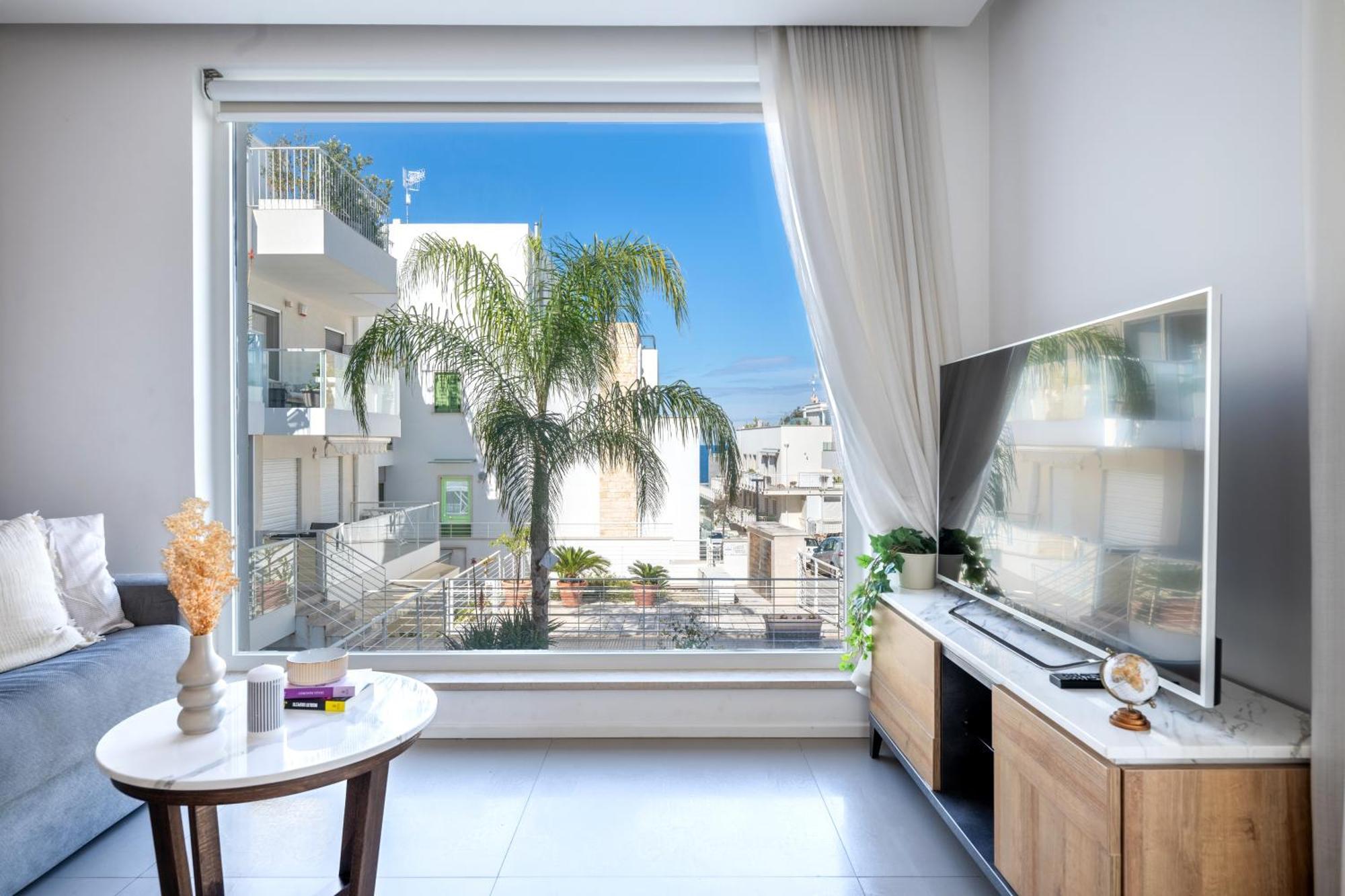Exclusive Deluxe Up To 6 People & Heated Tub * Polignano a Mare