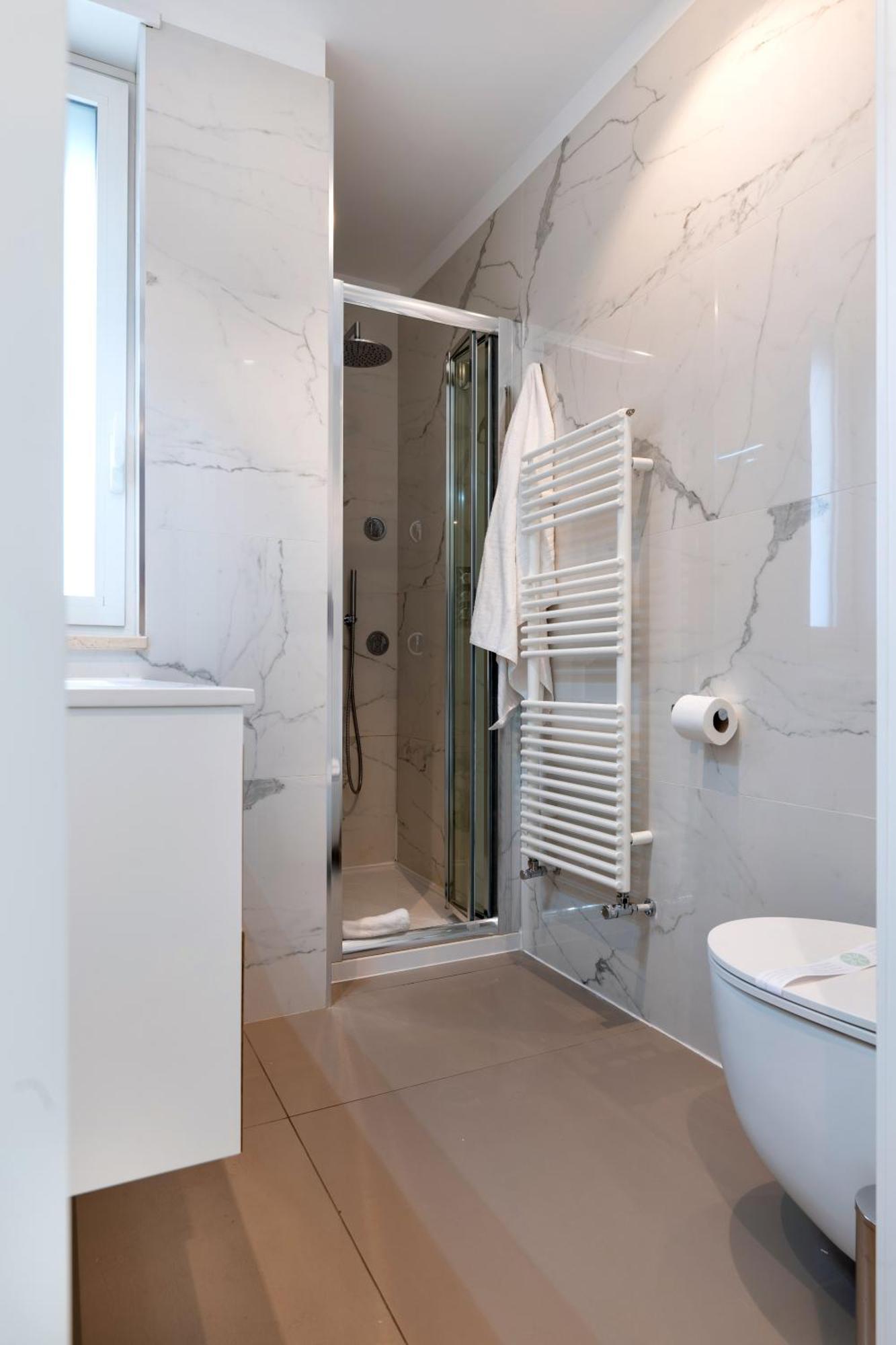 Exclusive Deluxe Up To 6 People & Heated Tub Apartment Polignano a Mare